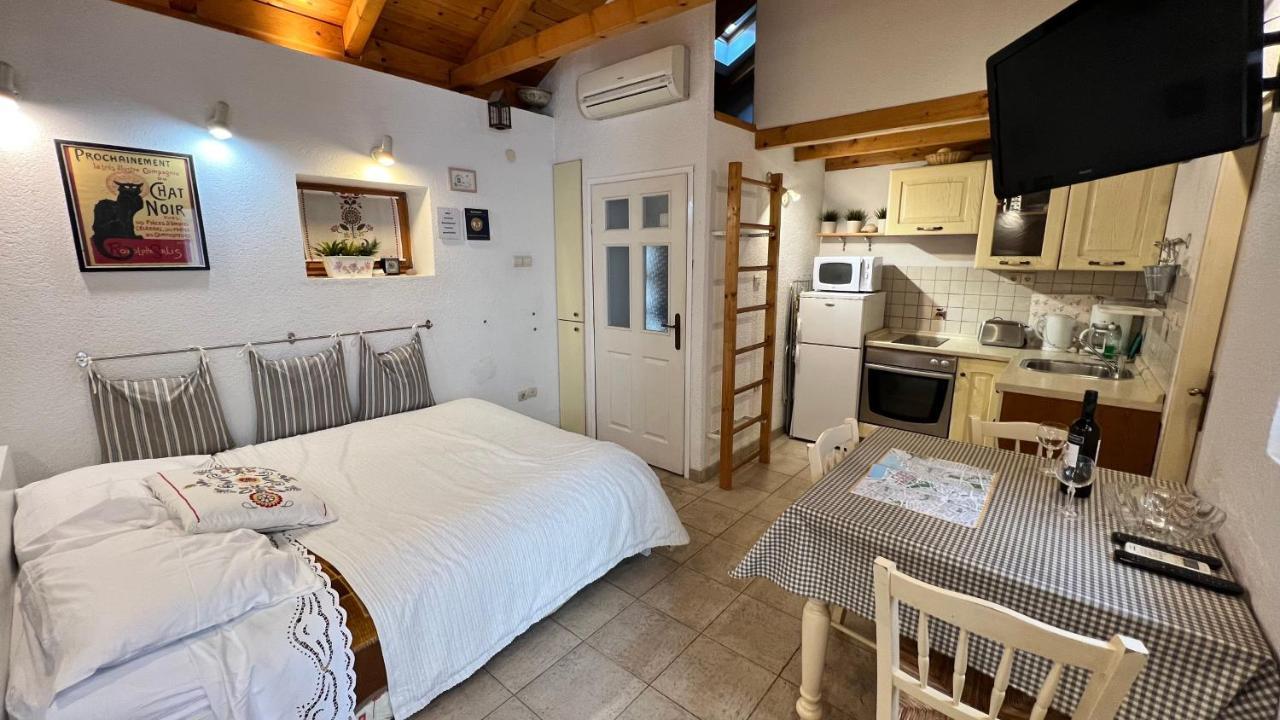 Studio Apartment Karlo Split Extérieur photo