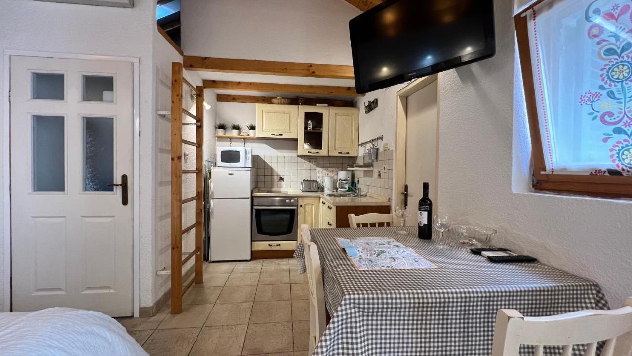 Studio Apartment Karlo Split Extérieur photo